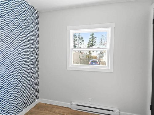 18 Earleton Avenue, Dartmouth, NS 