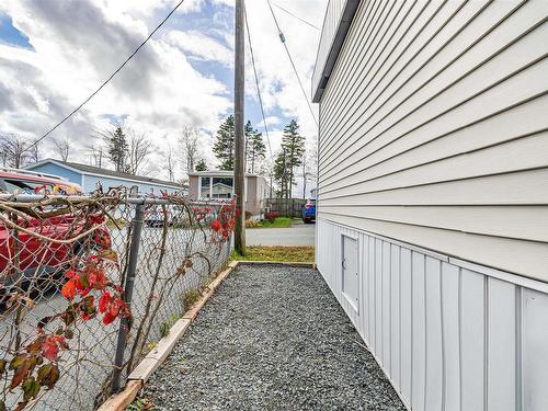 18 Earleton Avenue, Dartmouth, NS 