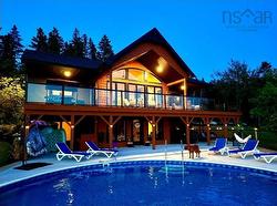 20 Birds Eye View Lane  North Grant, NS B2G 2L1