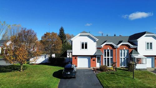 930 Rue des Huarts  Drummondville, QC J2C 7R4