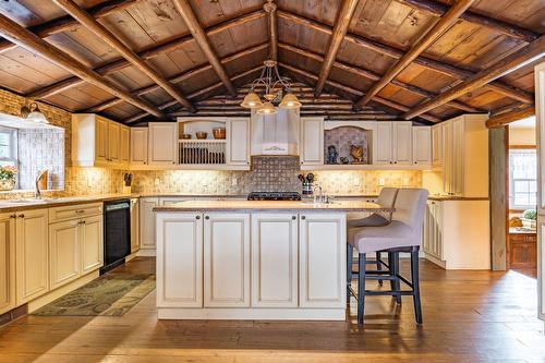  - 23 Ch. Lockhart, Val-Des-Monts, QC 