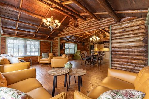  - 23 Ch. Lockhart, Val-Des-Monts, QC 