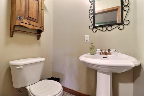  - 23 Ch. Lockhart, Val-Des-Monts, QC 