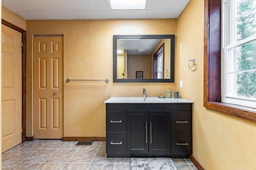  - 23 Ch. Lockhart, Val-Des-Monts, QC 