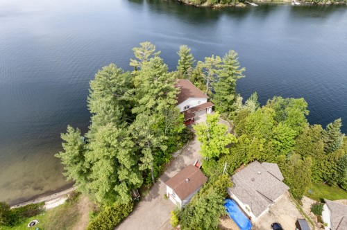Extérieur - 23 Ch. Lockhart, Val-Des-Monts, QC - Outdoor With Body Of Water With View