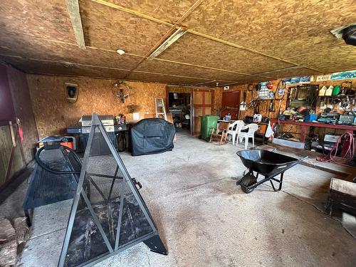 Garage - 1009 Boul. Perron, Carleton-Sur-Mer, QC - 
