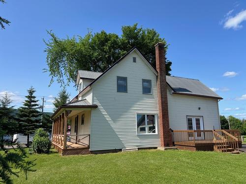 Exterior - 1009 Boul. Perron, Carleton-Sur-Mer, QC - Outdoor With Exterior