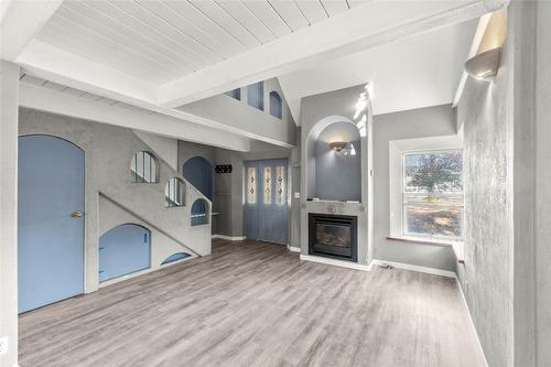 1217 Mesa Vista Drive, Ashcroft, BC - Indoor With Fireplace