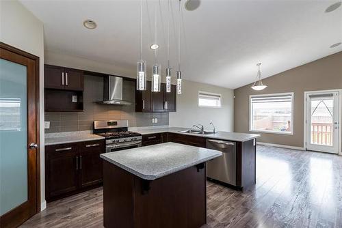 227 Stan Bailie Dr, Winnipeg, MB 