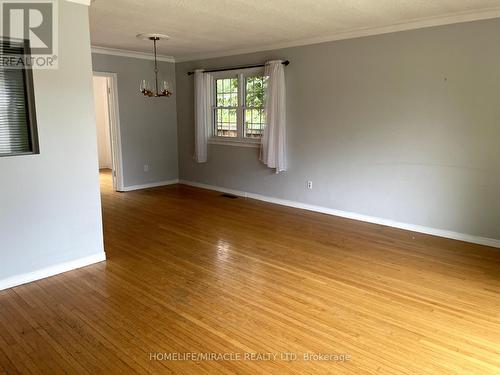 82 Roy Drive, Mississauga, ON - Indoor Photo Showing Other Room