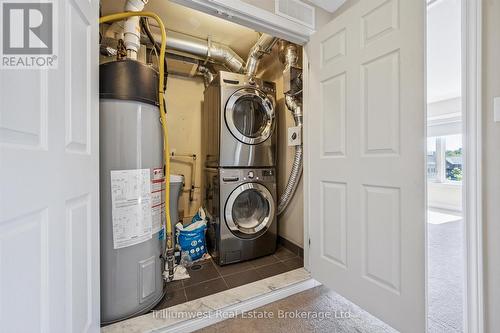 13 - 39 Kay Crescent, Guelph (Pineridge/Westminster Woods), ON - Indoor Photo Showing Laundry Room