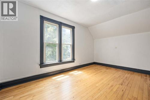 316 Confederation Street, Sarnia, ON - Indoor Photo Showing Other Room