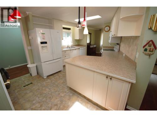 Kitchen - 145 6601 Tucelnuit Drive, Oliver, BC 