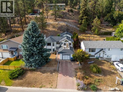320 Moubray Road, Kelowna, BC - Outdoor