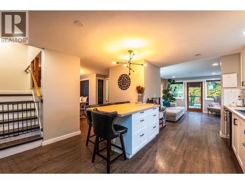2102 Falls Street, Nelson, BC - Indoor