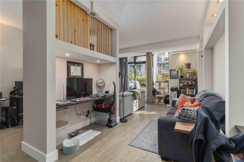 114-409 Swift St, Victoria, BC - Indoor