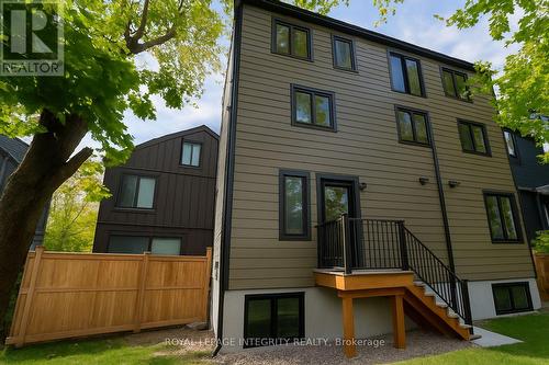 9 Gwynne Avenue, Ottawa, ON - Outdoor