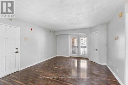 106 - 4013 Kilmer Avenue, Burlington, ON - Indoor Photo Showing Other Room