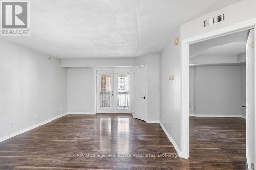 106 - 4013 Kilmer Avenue, Burlington, ON - Indoor Photo Showing Other Room