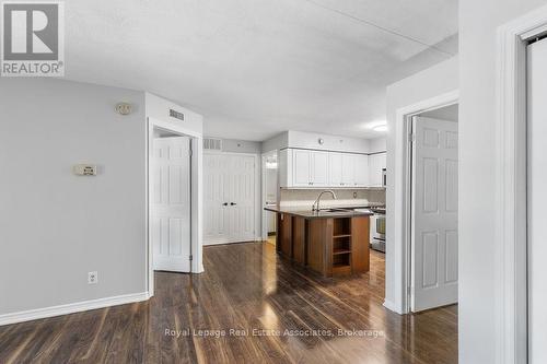 106 - 4013 Kilmer Avenue, Burlington, ON - Indoor Photo Showing Other Room