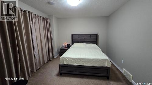 5110 Mitchinson Way, Regina, SK - Indoor Photo Showing Bedroom