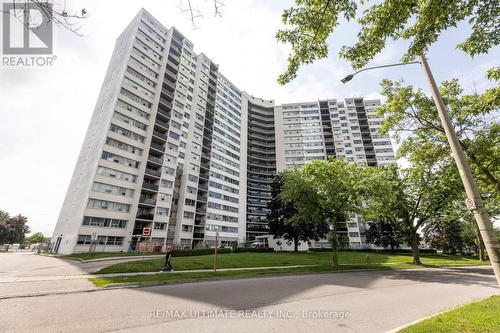 1007 - 530 LOLITA GARDEN  Mississauga, ON L5A 3T2