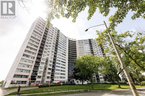 1007 - 530 Lolita Garden, Mississauga, ON - Outdoor With Balcony With Facade