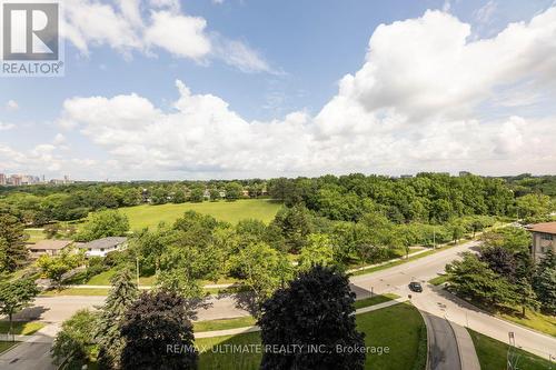 1007 - 530 Lolita Garden, Mississauga, ON - Outdoor With View