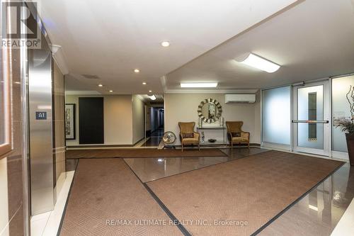 1007 - 530 Lolita Garden, Mississauga, ON - Indoor Photo Showing Other Room