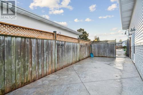 1 Osijek Crescent, Brantford, ON - Outdoor With Exterior