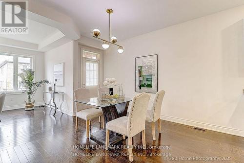 16 Beechborough Crescent, East Gwillimbury, ON - Indoor Photo Showing Dining Room