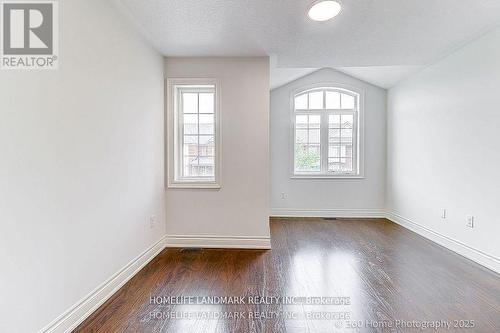 16 Beechborough Crescent, East Gwillimbury, ON - Indoor Photo Showing Other Room
