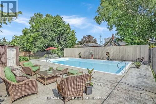 31 Lower Horning Road, Hamilton, ON - Outdoor With In Ground Pool With Deck Patio Veranda With Backyard