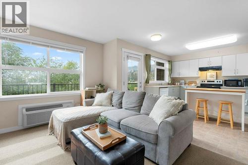 Living Room - 1477 Glenmore Road N Unit# 101B, Kelowna, BC - Indoor Photo Showing Other Room