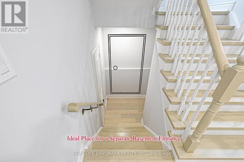 9 Longwood Avenue, Richmond Hill, ON - 