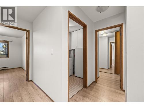 2110 Hoy Street Unit# 306, Kelowna, BC - Indoor Photo Showing Other Room