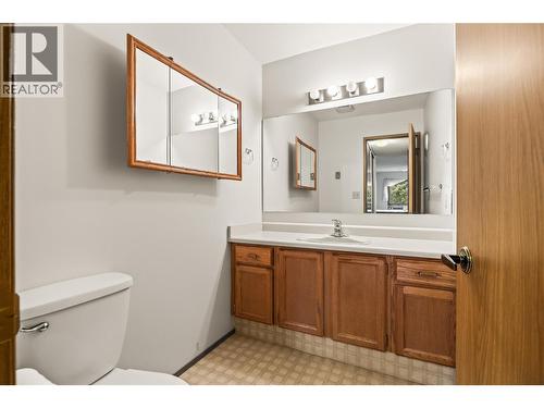 Ensuite 2nd  Bathroom - 2110 Hoy Street Unit# 306, Kelowna, BC - Indoor Photo Showing Bathroom