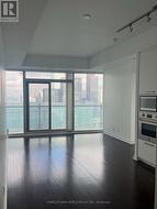 4910 - 14 YORK STREET  Toronto, ON M5J 0B1