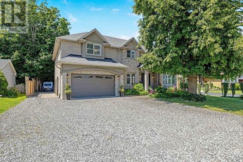 17 MILLER DRIVE  Hamilton, ON L9G 2H9