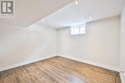 256 Walter Avenue S, Hamilton, ON - Indoor Photo Showing Other Room