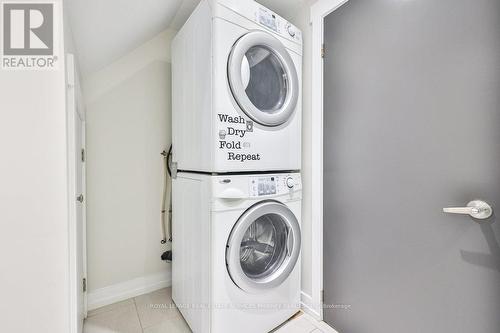 256 Walter Avenue S, Hamilton, ON - Indoor Photo Showing Laundry Room