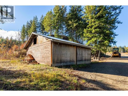 8336 Skimikin Road, Chase, BC - Outdoor
