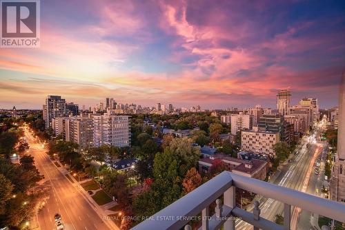 1701 - 155 St Clair Avenue W, Toronto, ON - Outdoor With View