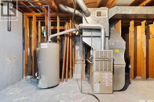 539 3Rd Street Ne, Ituna, SK - Indoor Photo Showing Basement