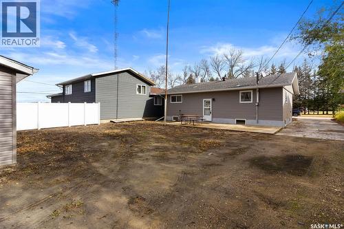 539 3Rd Street Ne, Ituna, SK - Outdoor With Exterior