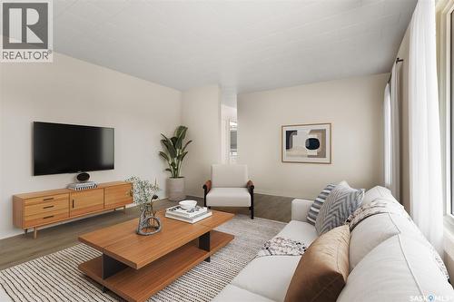 539 3Rd Street Ne, Ituna, SK - Indoor Photo Showing Living Room