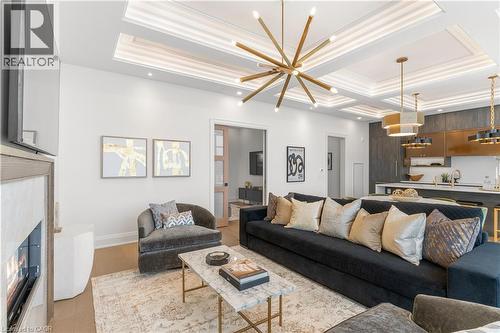 6523 Wellington 7 Road Unit# 509, Elora, ON - Indoor Photo Showing Living Room