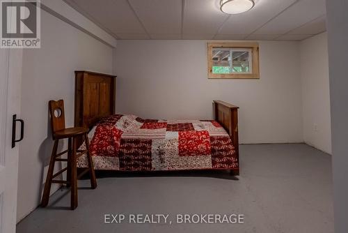 6187 Arden Road S, Frontenac (Frontenac Centre), ON - Indoor Photo Showing Bedroom