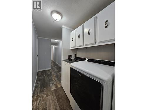 4004 Jade Drive, Prince George, BC - Indoor Photo Showing Laundry Room