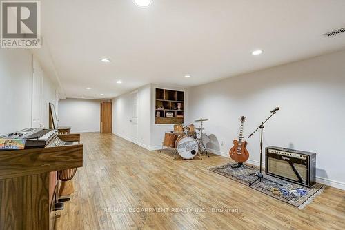 420 Concession 8 Road E, Hamilton, ON - Indoor